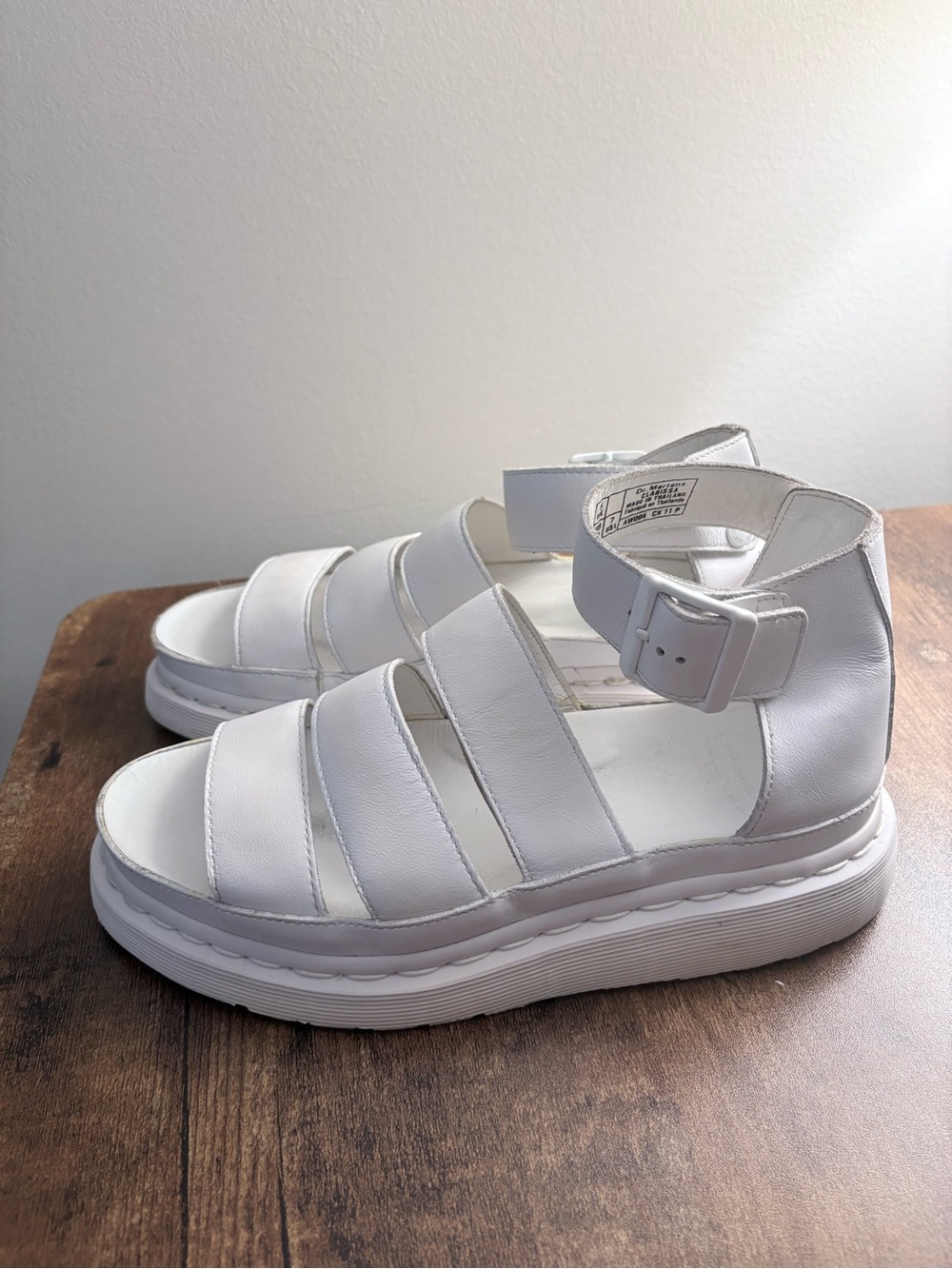 Dr. Martens Clarissa White Leather Platform Sandals Women’s Size 8